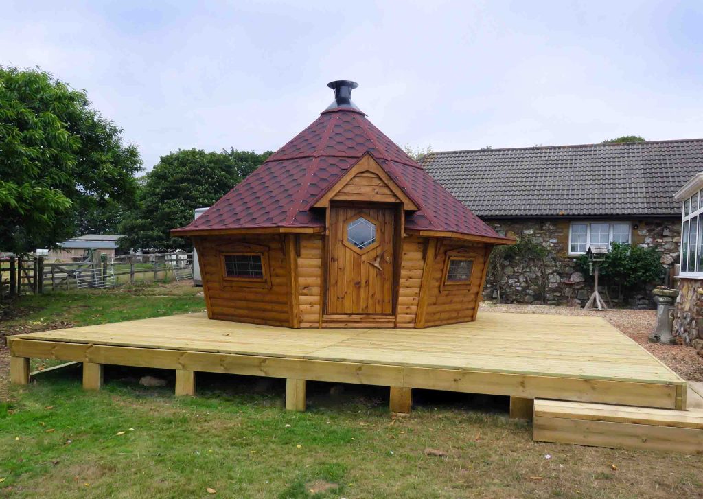 bbq lodge on decking base