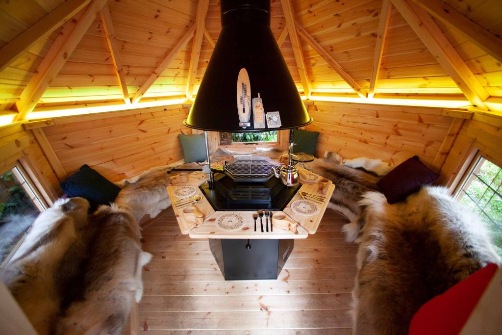 bbq hut with lap trays and led lights