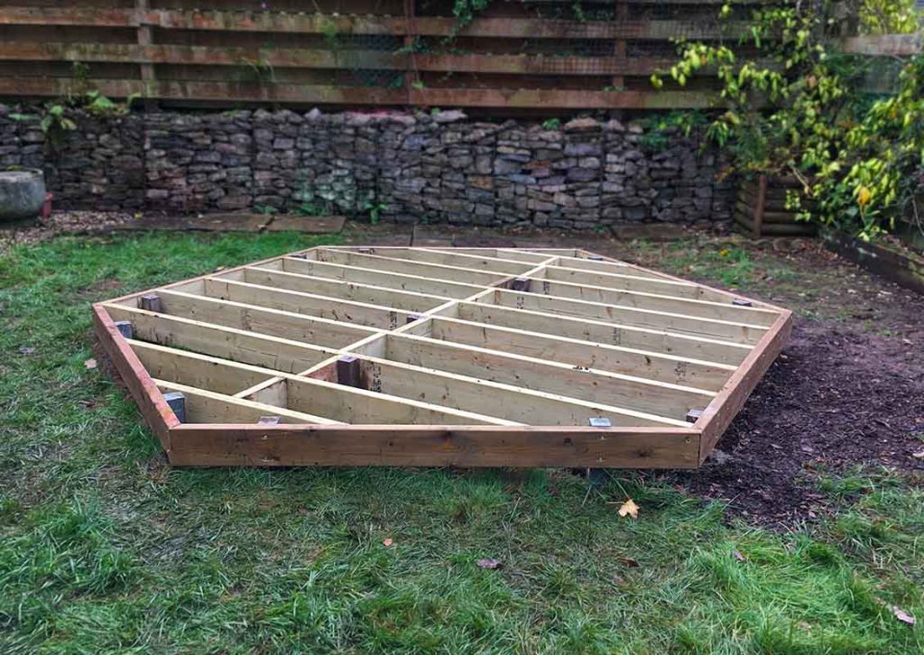 base of bbq lodge